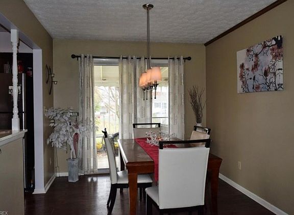 4th image of 3414 Darbyshire Dr