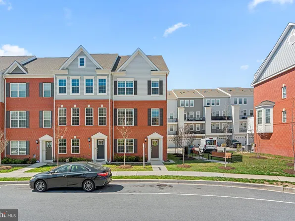 7965 Blue Stream Dr, Elkridge, MD 21075