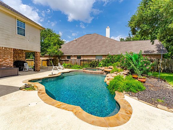 5th image of 27014 Rockwood Park Ln