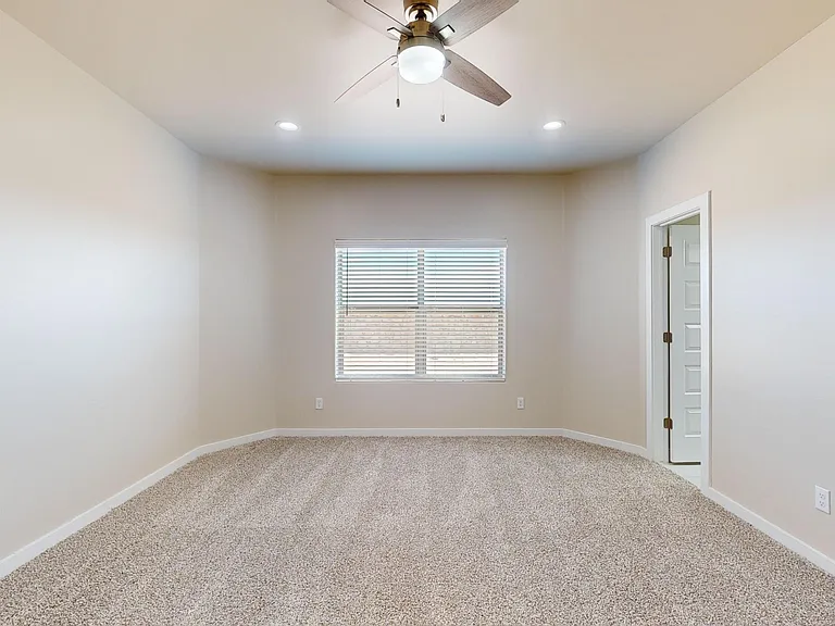11118 Blue Eyed Grass St — Photo 12