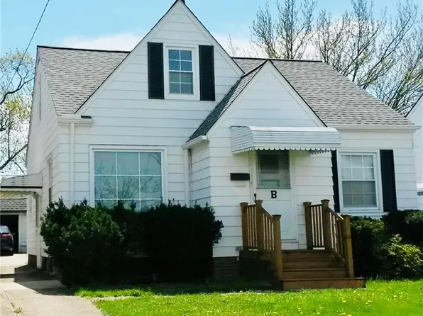 3911 Woodway Rd, Parma, OH 44134