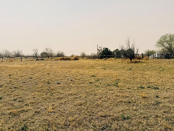 5th image of 3110 Collins Rd