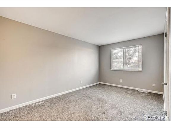 5th image of 17114 E Mercer Dr
