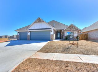 9224 SW 43rd St, Oklahoma City, OK 73179