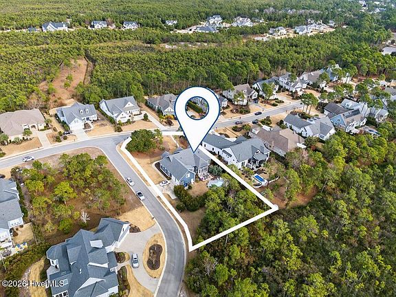 3rd image of 3689 Pepperbush Drive