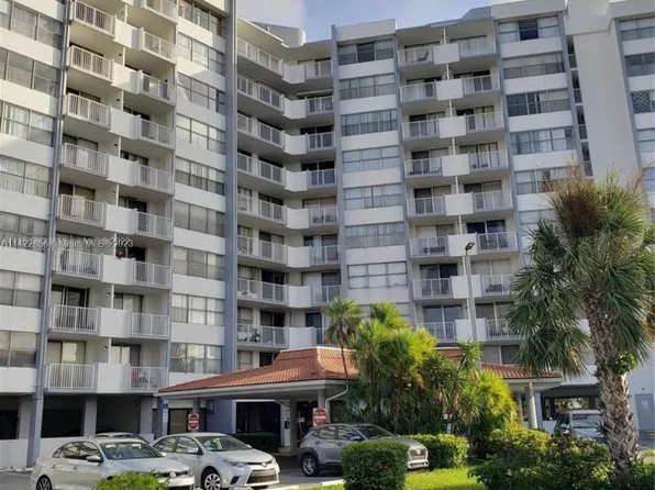 1200 NE Miami Gardens Dr APT 416W, Miami, FL 33179
