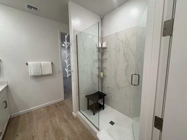 1172 E Kachina Trl — Photo 17