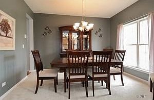 5th image of 474 Parkwood Cir