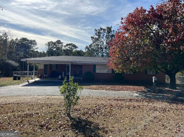 6419 Cochran Hwy, Cochran, GA 31014
