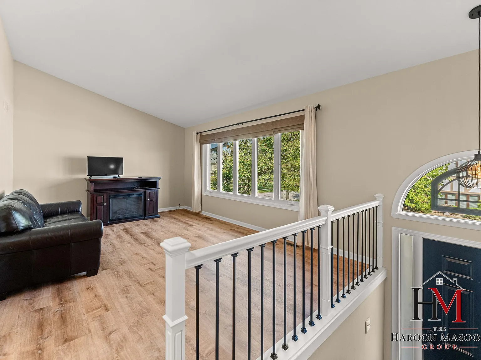 3 bed, 1800 sqft, $3,200 — Photo 3