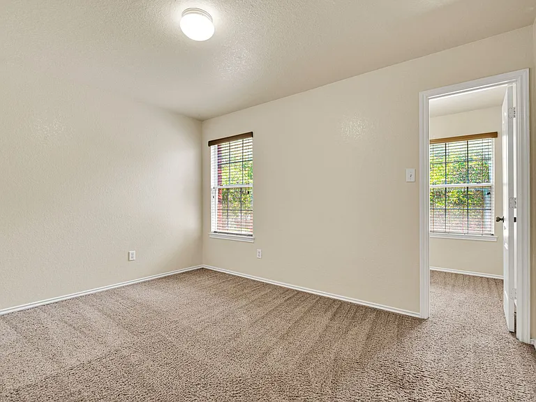 21103 Pearl Harvest — Photo 18
