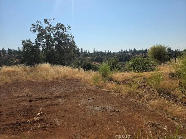 1624 Henderson Ln, Paradise, CA 95969