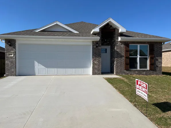 2110 Bluestem Dr, Centerton, AR 72719