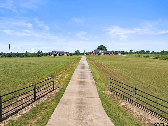 3rd image of 3673 County Road 4550