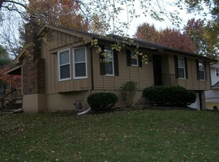 2800 SE 2nd St, Blue Springs, MO 64014