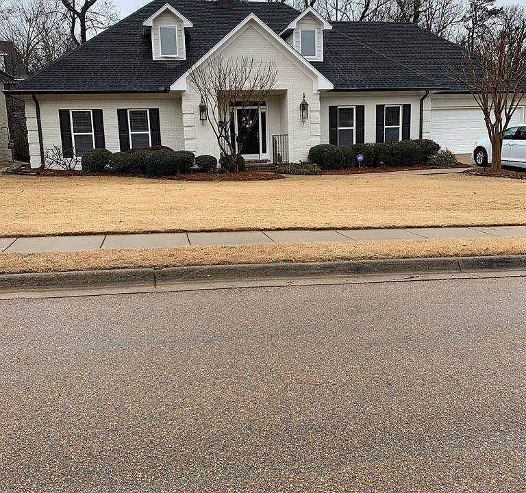 1st image of 1604 Grand Oaks Blvd