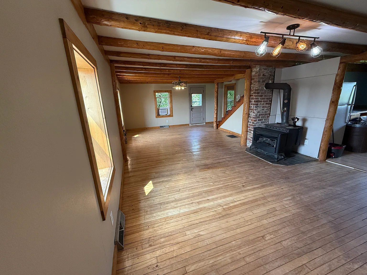 87240 Happy Hollow Rd — Photo 4