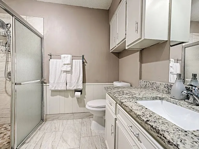 1709 Windsong Trl — Photo 18