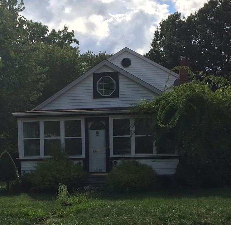 1st image of 4514 W 157th St