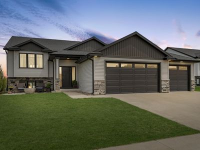 4594 Buckingham Dr NW, Rochester, MN, 55901