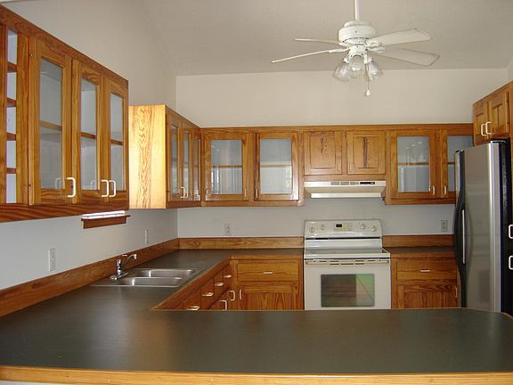 5th image of 301 Palm Ave