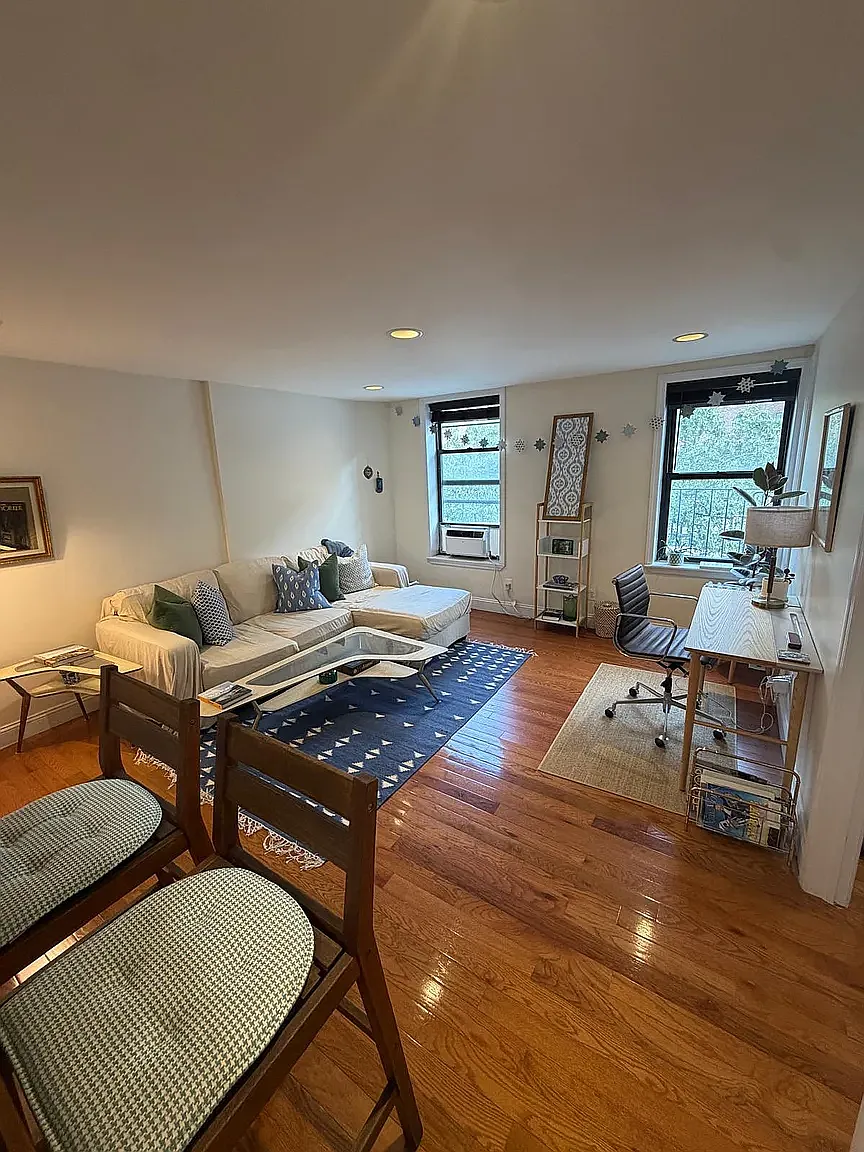 337 First Avenue — Photo 3