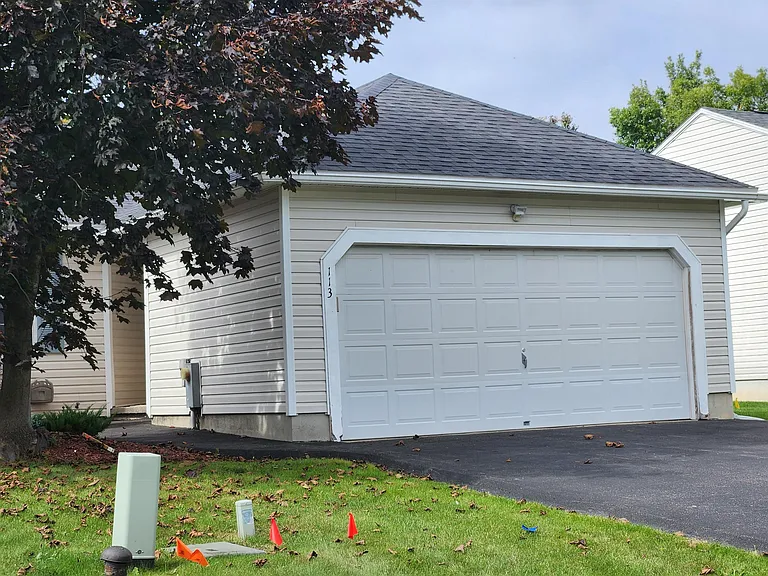 113 Braintree Dr — Photo 2