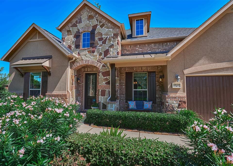 1st image of 18122 Norwood Oaks Dr