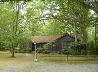 6040 Hopkins Rd, Mentor, OH 44060