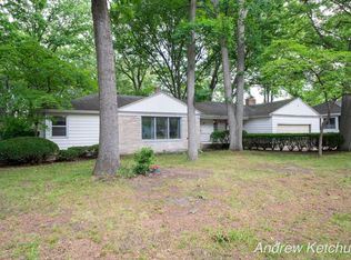 297 4th Ave, Holland, MI 49424