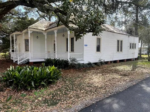 4543 Foret St, Addis, LA 70710