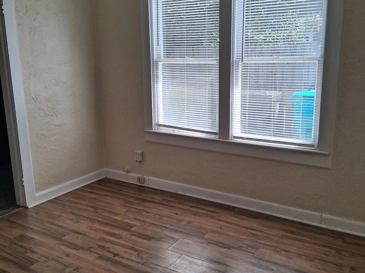 2 bed, 1050 sqft, $1,450 — Photo 4