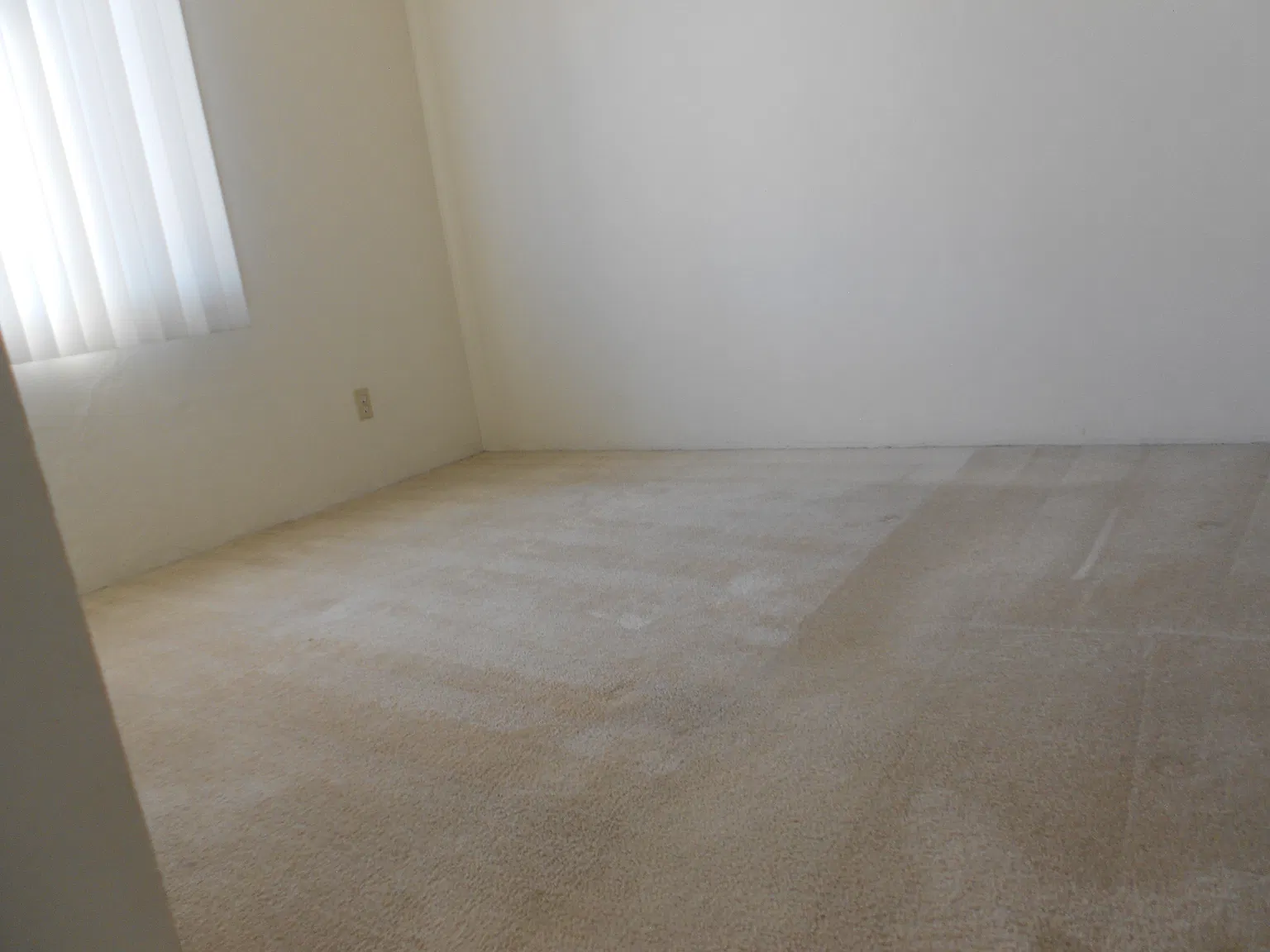 2 bed, 900 sqft, $2,795 — Photo 4