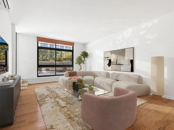 48-21 5th St #2G, Long Island City, NY 11101