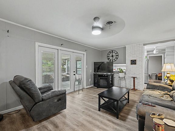 5th image of 108 Sotir St NW