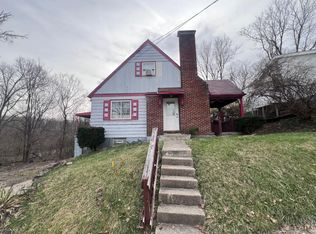 3162 Sunshine Ave, Cincinnati, OH 45211