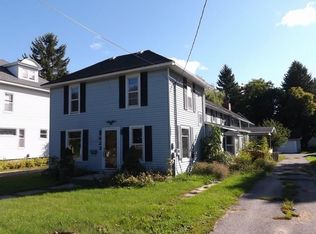 623 Kalamazoo Ave, Petoskey, MI 49770