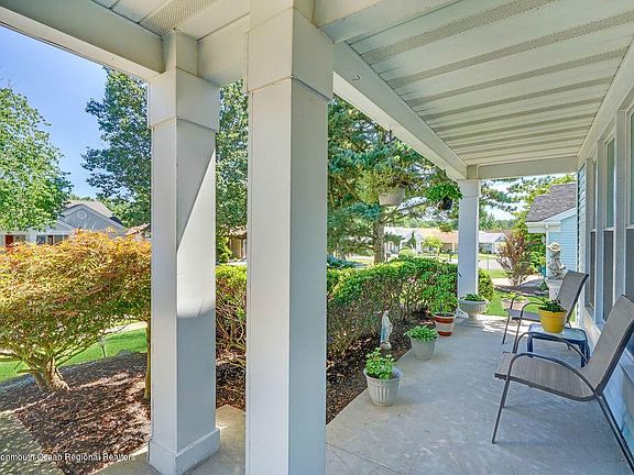 4th image of 1525 Quince Pl