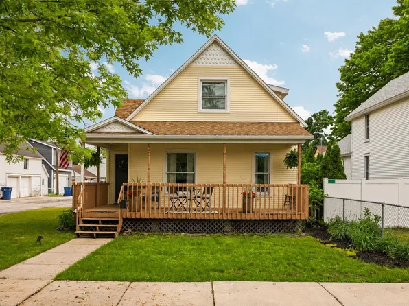 115 E 13th St, Traverse City, MI 49684
