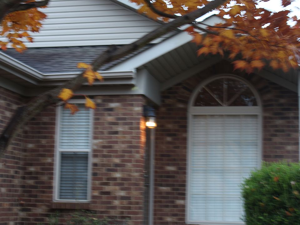 2nd image of 110 Olivia Dr