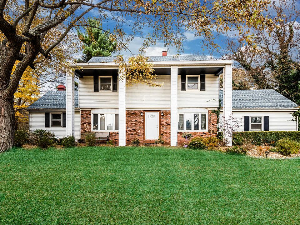 1st image of 3423 Hicks Ave