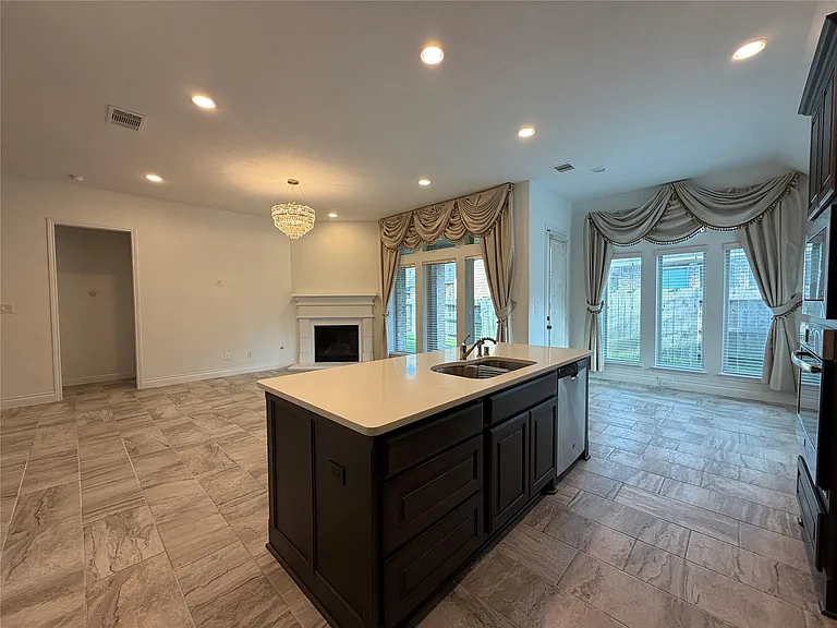 3319 Sky Run Ct — Photo 30