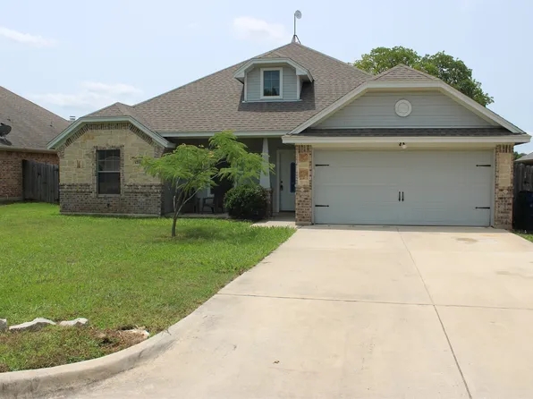 1211 Butterfield St, Bridgeport, TX 76426