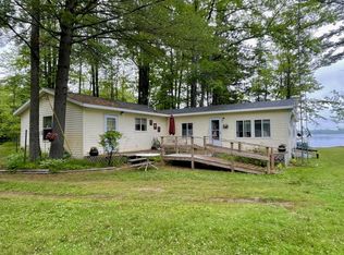 229 Peninsula Dr, Alpena, MI 49707