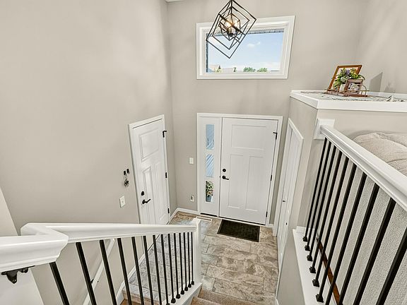 5th image of 1502 2nd St NW