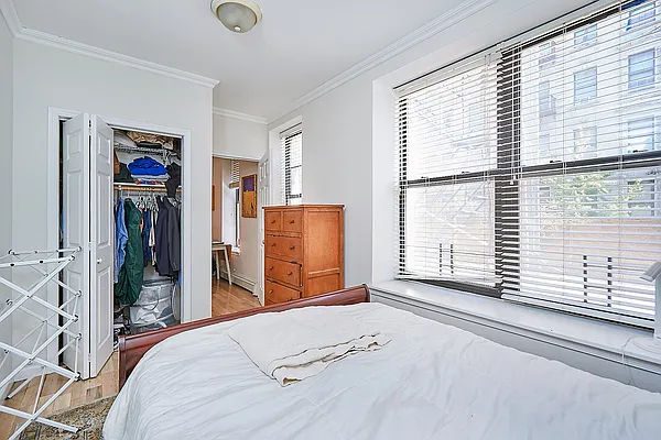 Rented by Keller Williams NYC | media 17