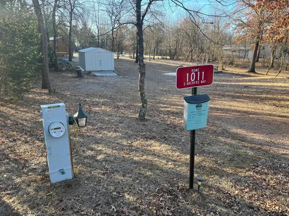 1011 South Archers Way #15, Nekoosa, WI 54457