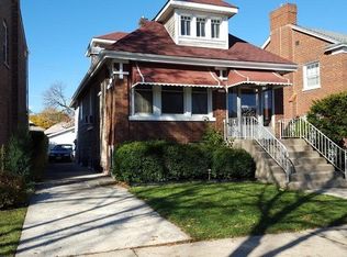 6925 Riverside Dr, Berwyn, IL 60402