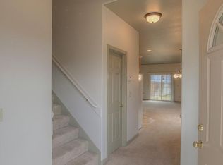 2764 SW Juniper Ave, Redmond, OR 97756