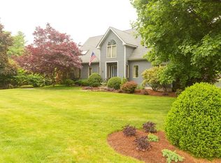 34 Country Corners Rd, Amherst, MA 01002